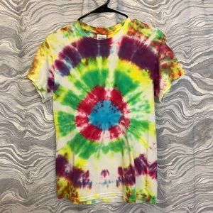 Tie-dye t shirt